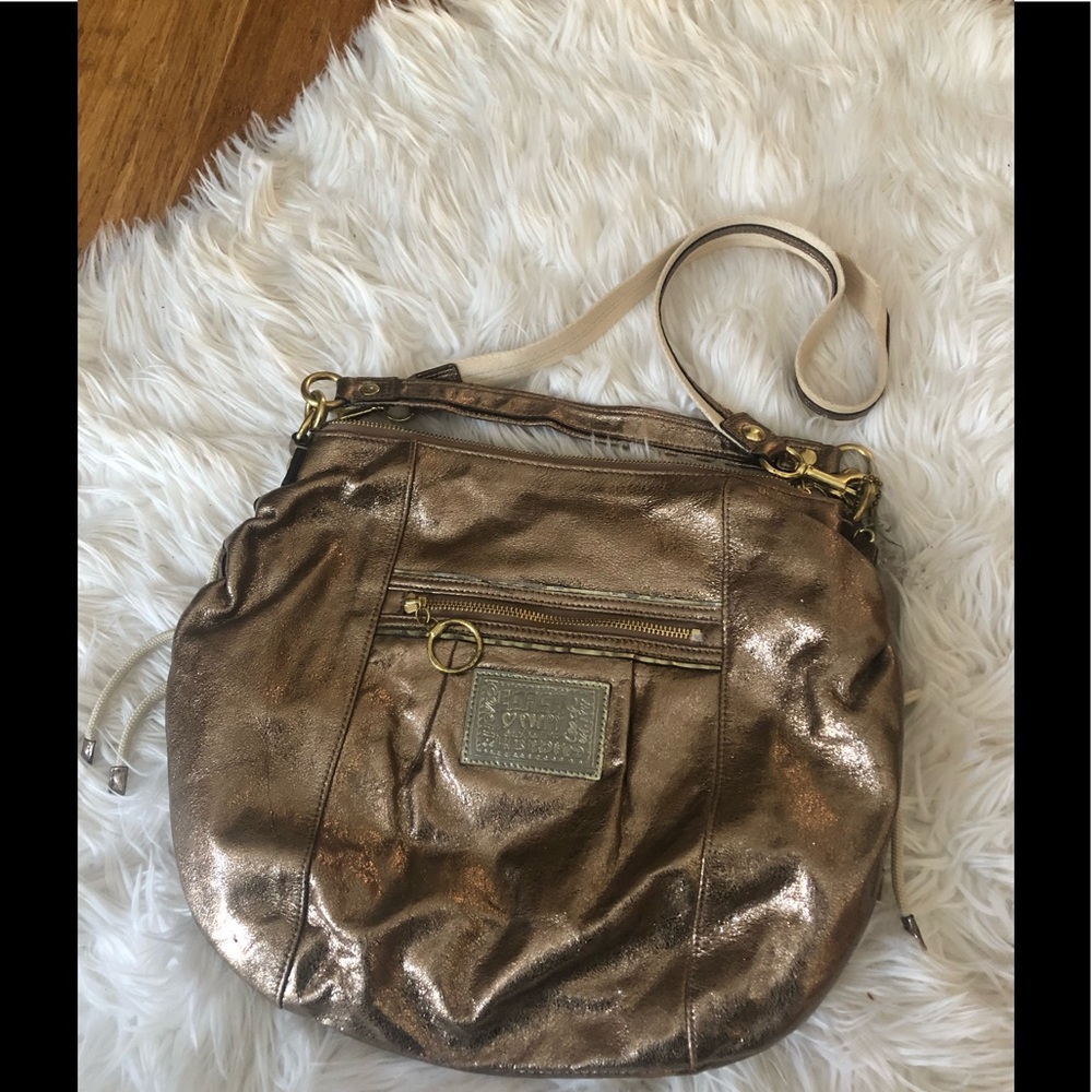 Coach Poppy gold handbag ✨